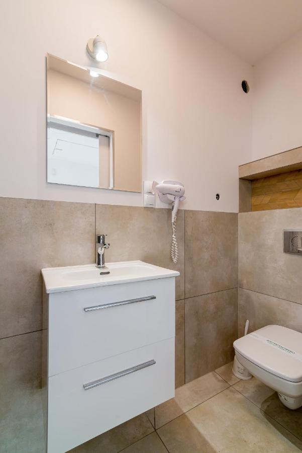 Studio I Pokoje I Pokoje Z Lazienkami Appartement Gdańsk Buitenkant foto