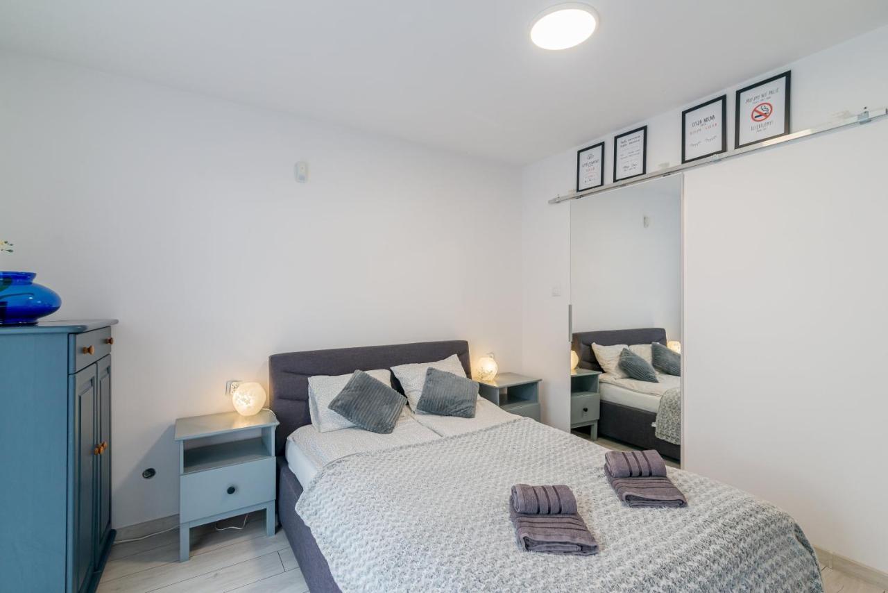 Studio I Pokoje I Pokoje Z Lazienkami Appartement Gdańsk Buitenkant foto