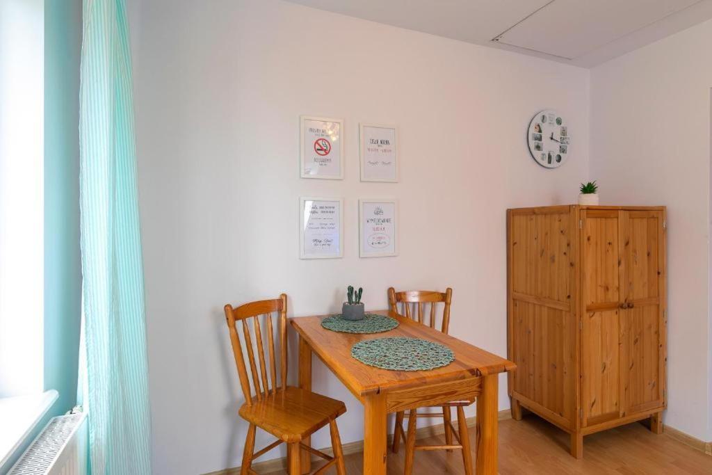 Studio I Pokoje I Pokoje Z Lazienkami Appartement Gdańsk Buitenkant foto