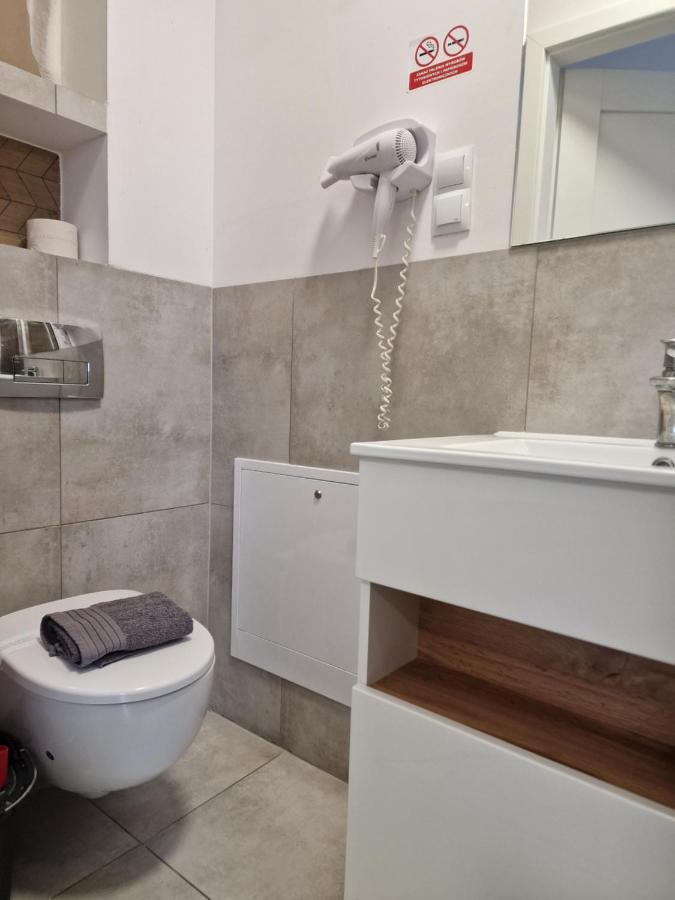 Studio I Pokoje I Pokoje Z Lazienkami Appartement Gdańsk Buitenkant foto